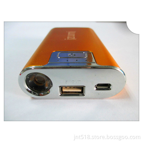 8400mAh Universal Power Bank for iPhone and All Smartphones